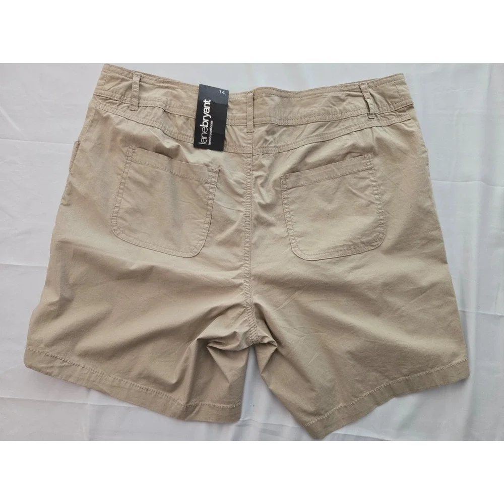 Lane Bryant Khaki Shorts Size 14 NWT Cotton Poplin Stretch 7 to 8 inch inseam